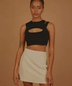 Peppermayo Exclusive Gigi Girl Knit Crop - Black 9 Peppermayo Exclusive Gigi Girl Knit Crop - Black -Peppermayo cloth-shop b284c057420546fbb5e45bd269514c2f scaled