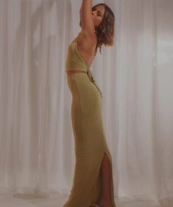 Peppermayo Exclusive On Arrival Midi Skirt - Lime Green -Peppermayo cloth-shop b45b6b3c79714a6298b0a2b489a6e4c4 scaled