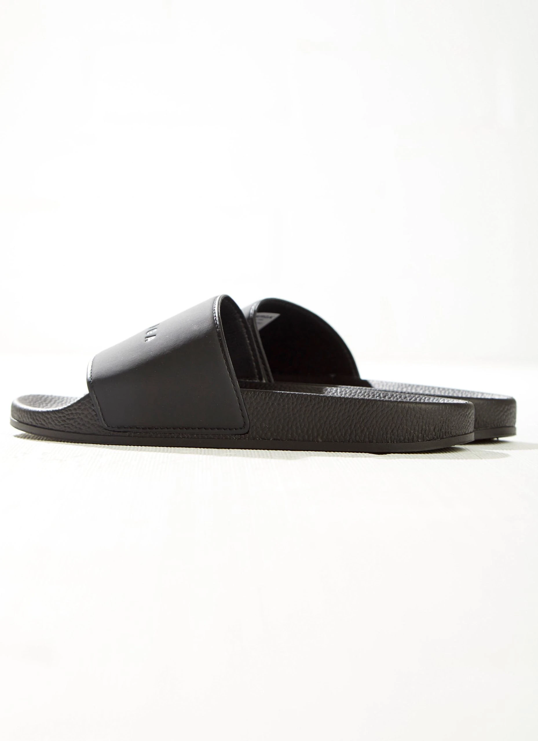 Superga 1908 Slides - 910 Black 5 Superga 1908 Slides - 910 Black - Image 5