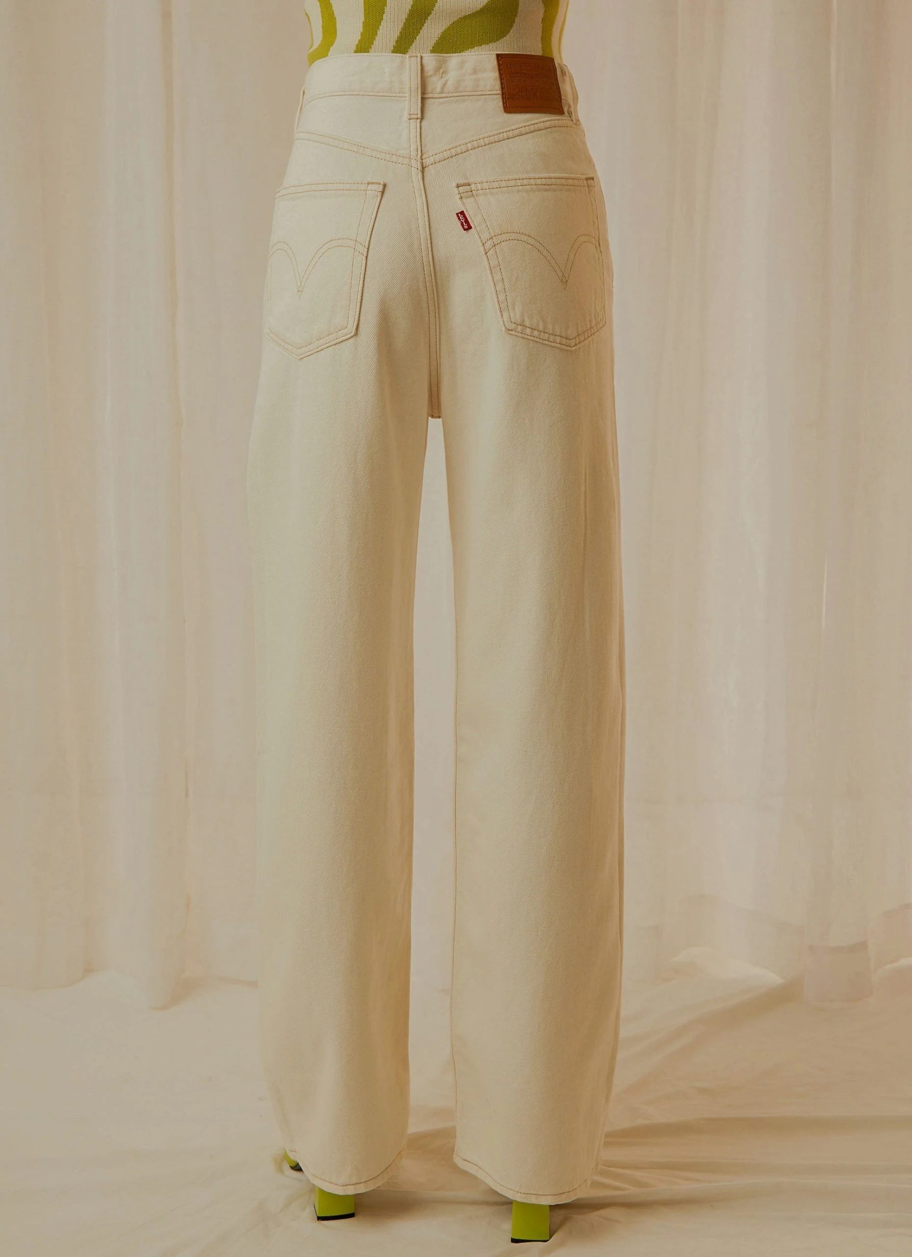 Levi's High Loose Jeans - Lose Yourself 6 Levi's High Loose Jeans - Lose Yourself - Image 6