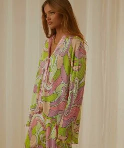 Peppermayo Exclusive Change Of Pace Shirt - Retro Swirl -Peppermayo cloth-shop c61eeb64262b420e9a4cb348b781d85b scaled