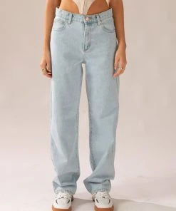 Abrand A Slouch Jean Bleached Stone - Bleached Stone 9 Abrand A Slouch Jean Bleached Stone - Bleached Stone -Peppermayo cloth-shop ca41c8f1addd4615ae5b4bc57e50c5ee