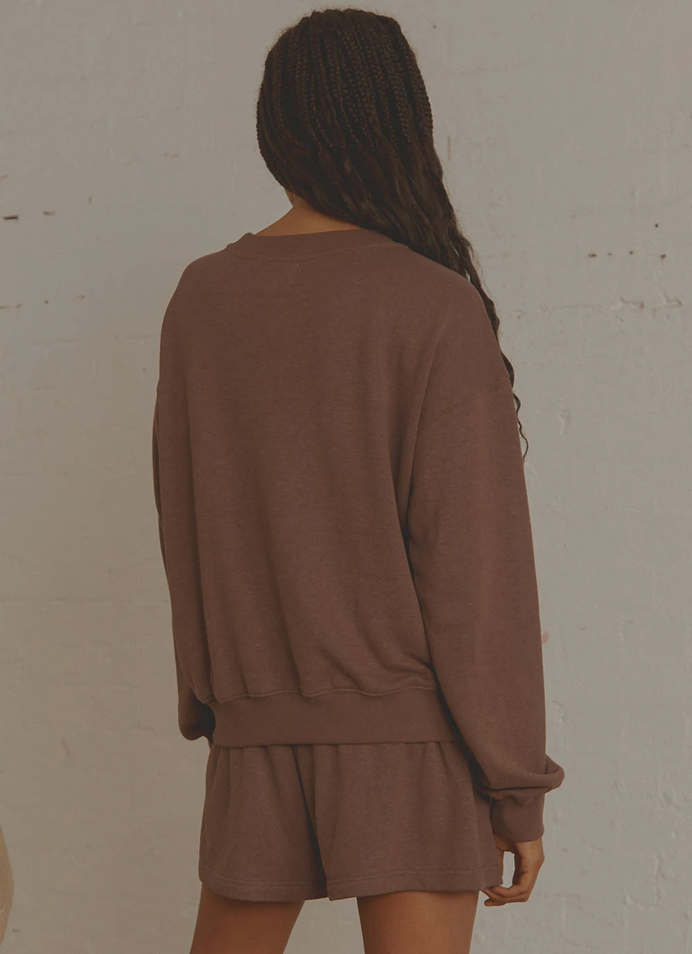 Vacancy Supply The Essential Crew - Chocolate 5 Vacancy Supply The Essential Crew - Chocolate - Image 5