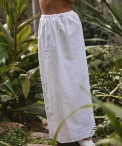 Peppermayo Exclusive Sicilian Sun Midi Skirt - Pure White -Peppermayo cloth-shop d7a2ab530ce648f090603d8a535de38c scaled