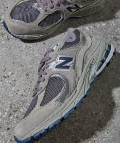 New Balance 2002R Sneaker - Grey