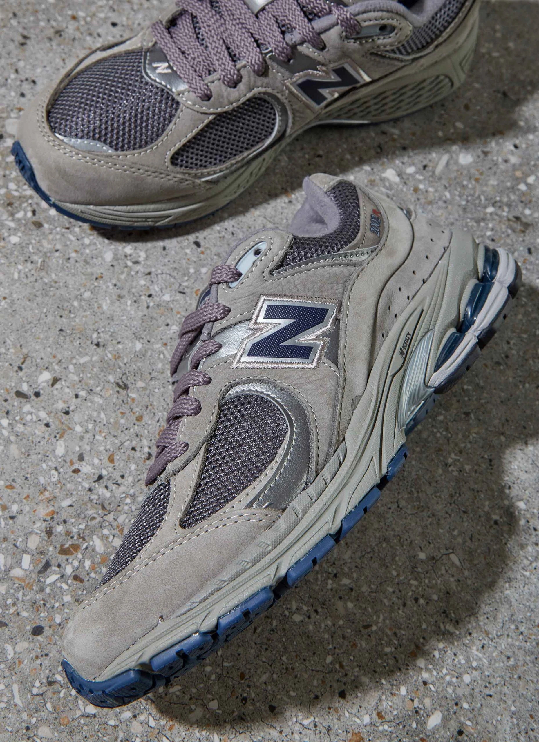 New Balance 2002R Sneaker - Grey 1 New Balance 2002R Sneaker - Grey