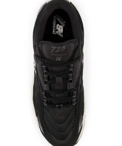 New Balance 725 Sneaker - Black 7 New Balance 725 Sneaker - Black -Peppermayo cloth-shop dd8bfd2e322d4817aeba334dcd13d324 scaled