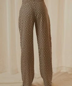 Peppermayo Exclusive Set The Tone Suit Pants - Choc Warped Check 11 Peppermayo Exclusive Set The Tone Suit Pants - Choc Warped Check -Peppermayo cloth-shop e9d41da683f04bfdac62bd12e825f081 scaled