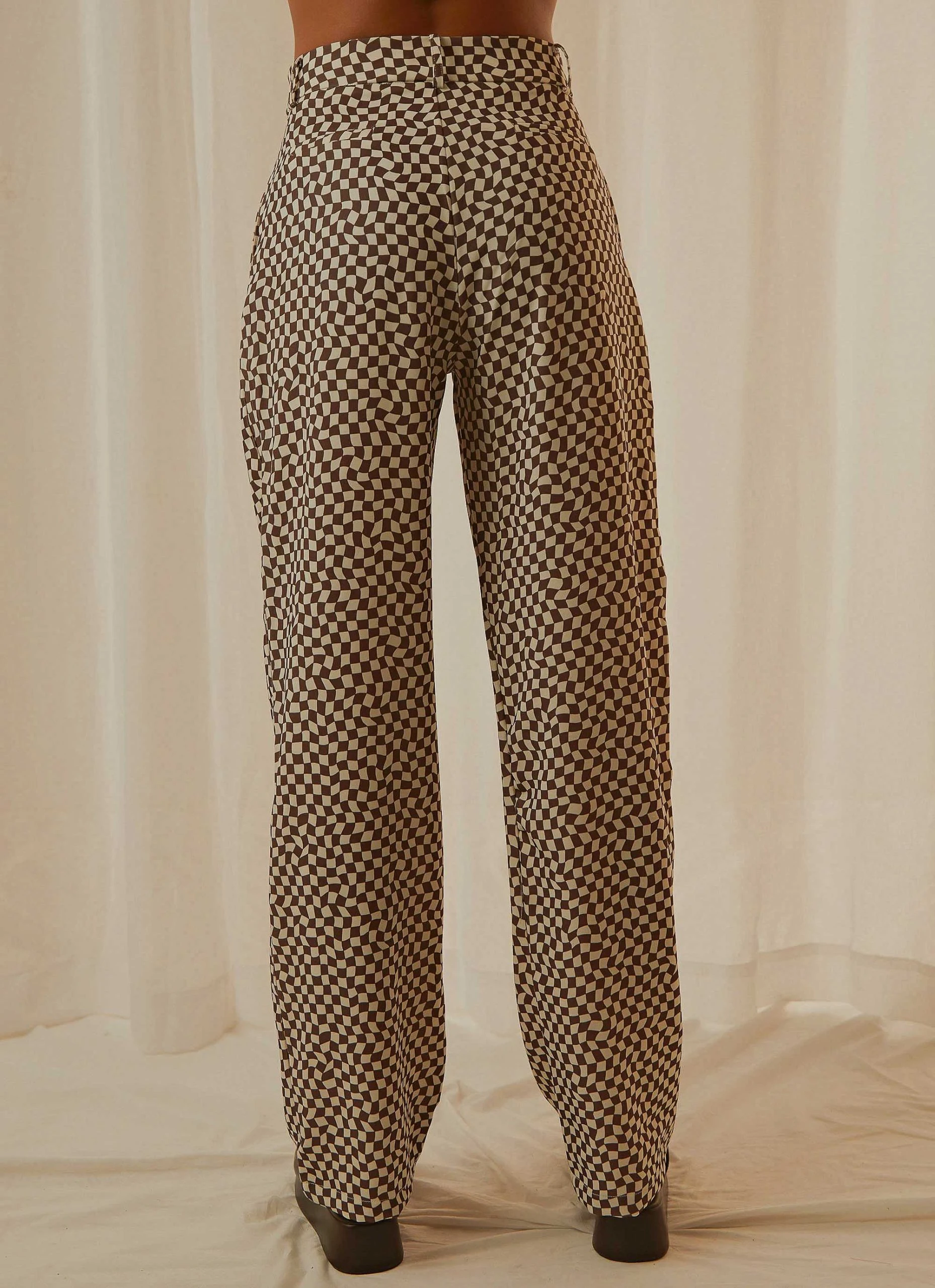 Peppermayo Exclusive Set The Tone Suit Pants - Choc Warped Check 6 Peppermayo Exclusive Set The Tone Suit Pants - Choc Warped Check - Image 6