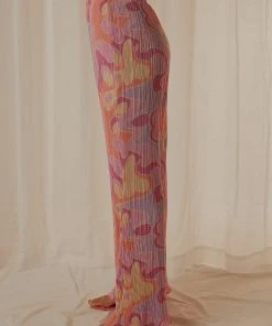 Peppermayo Exclusive 90s Muse Pants - Psychedelic 8 Peppermayo Exclusive 90s Muse Pants - Psychedelic -Peppermayo cloth-shop ea7cc649c28447618e6d85220f5b81c2 scaled