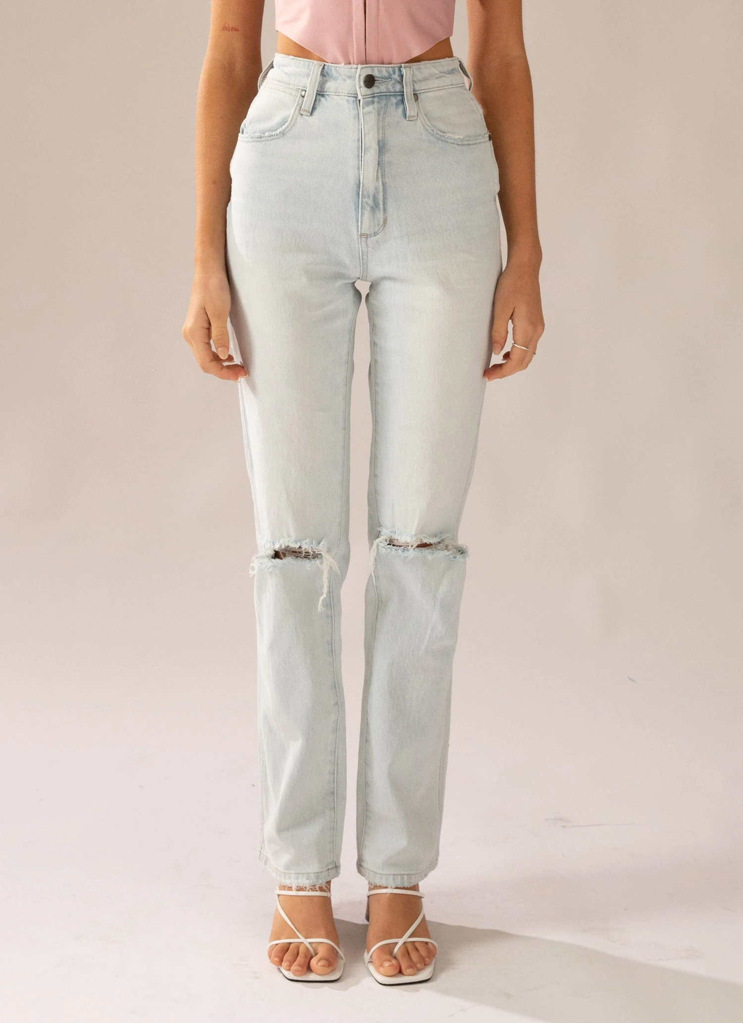 Wrangler Lita Straight Jean - Atmoshere Fade 4 Wrangler Lita Straight Jean - Atmoshere Fade - Image 4